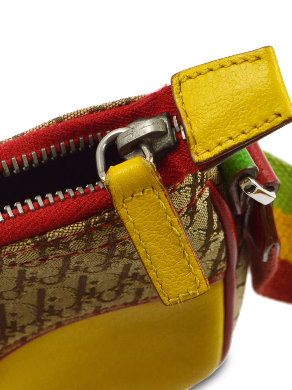 Pre-OwnedChristian Dior Pre-Owned2004 Rasta-Color Trotter Saddle shoulder bag