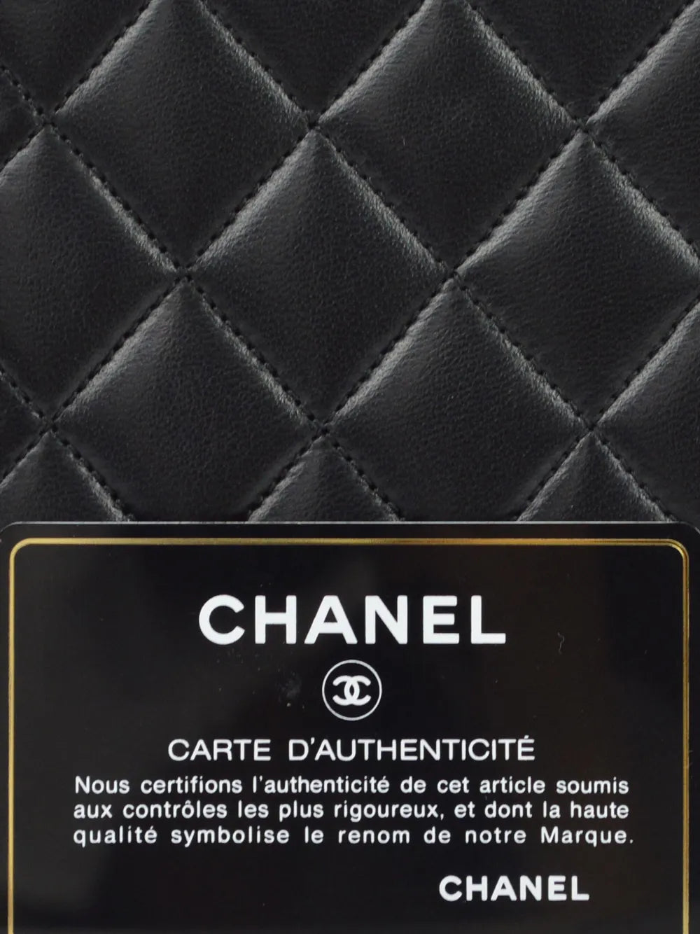 Pre-OwnedCHANEL Pre-Owned2006 CC turn-lock diamond-quilted shoulder bag