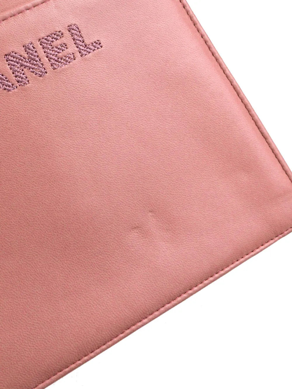 Pre-OwnedCHANEL Pre-Owned1998 logo-embroidered tote bag
