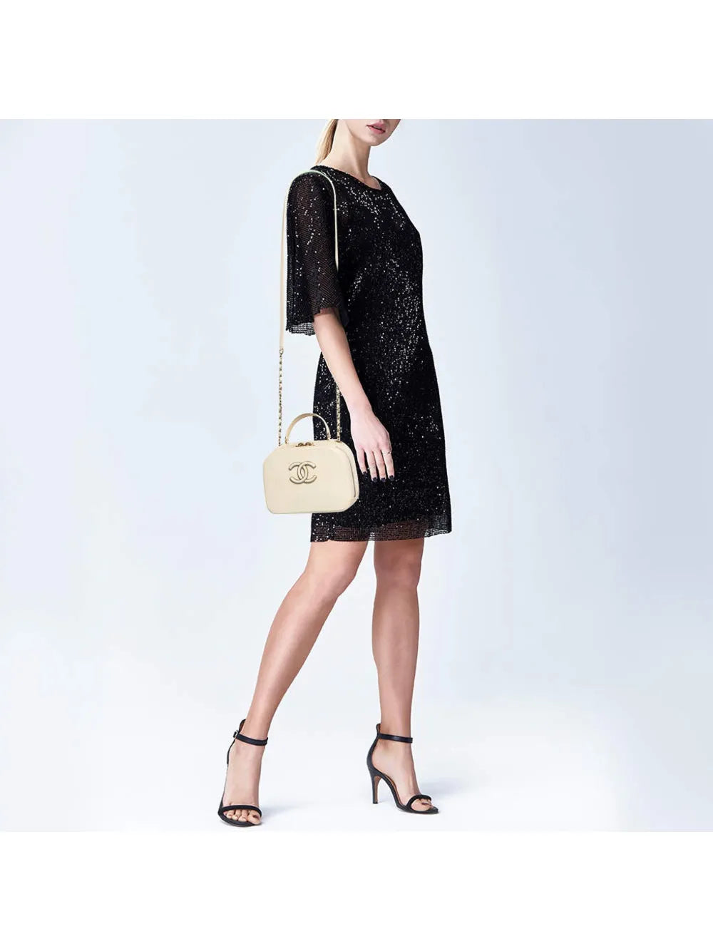 Pre-OwnedCHANEL Pre-OwnedCC quilted two-way vanity bag