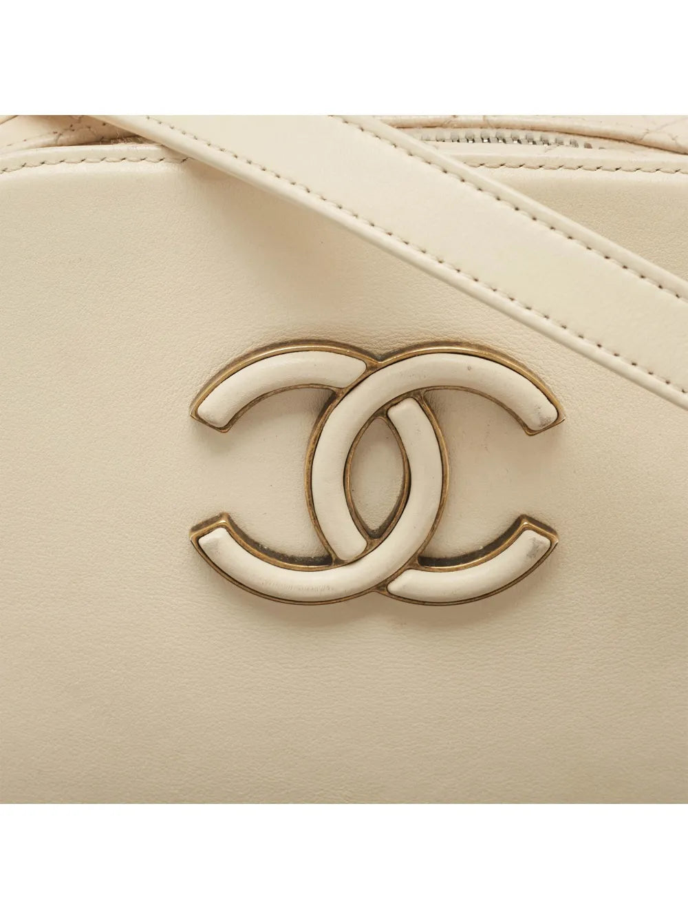 Pre-OwnedCHANEL Pre-OwnedCC quilted two-way vanity bag