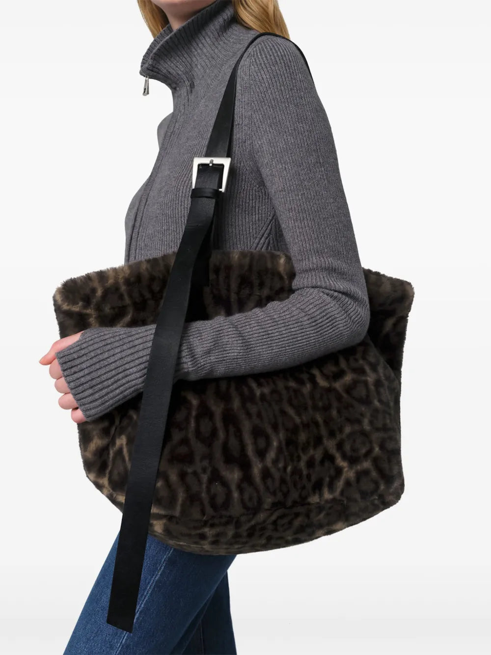 ApparisEsti shoulder bag