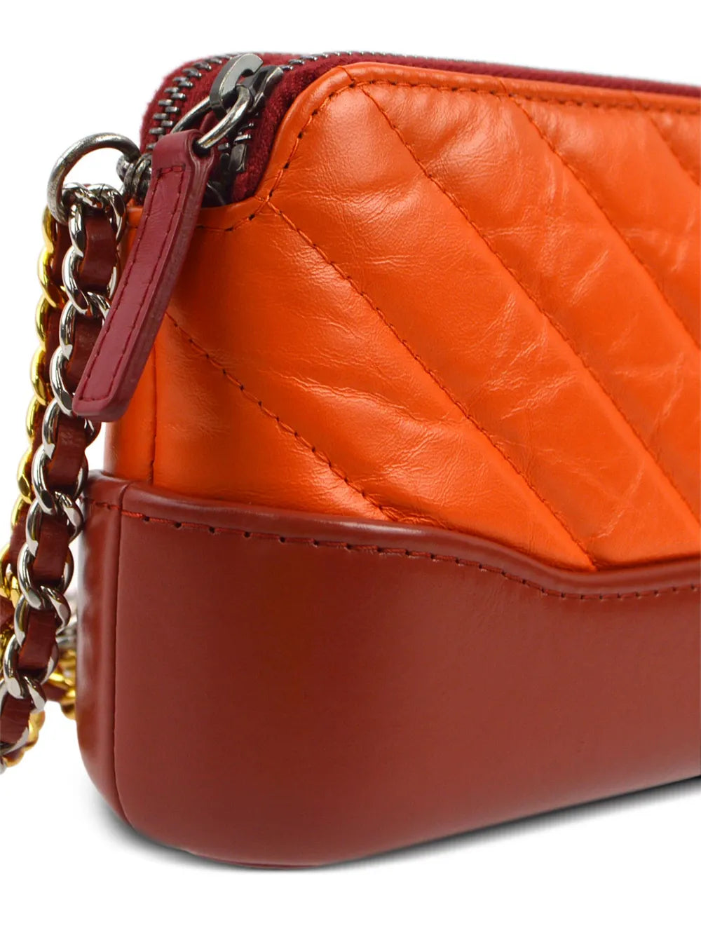 Pre-OwnedCHANEL Pre-Owned2018 Gabrielle V-stitch wallet-on-chain