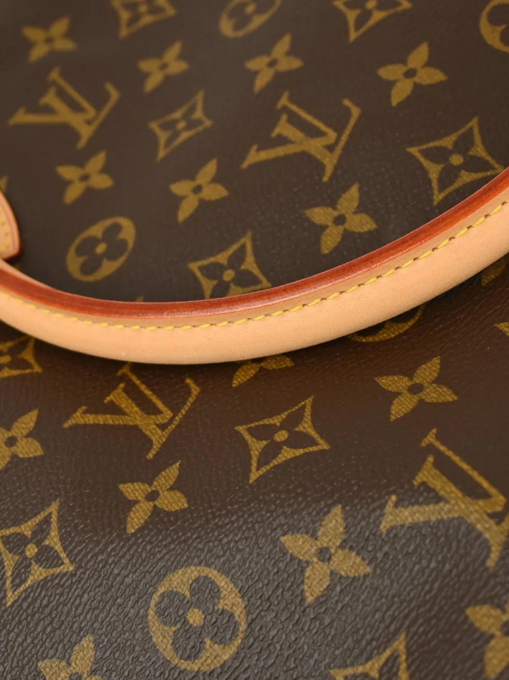 Pre-OwnedLouis Vuitton Pre-Owned2006 Lockit Horizontal tote bag