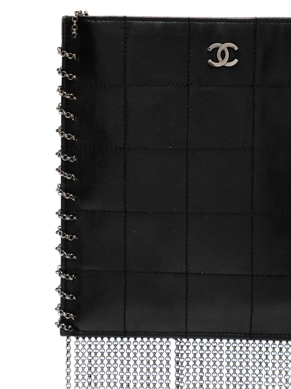 Pre-OwnedCHANEL Pre-Owned2002 fringed crossbody bag