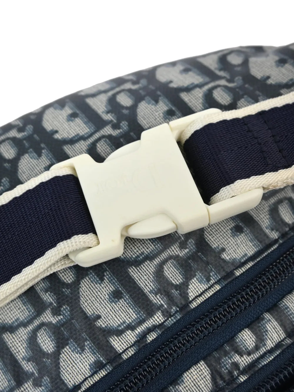 Pre-OwnedChristian Dior Pre-Owned2002 Trotter Saddle belt bag