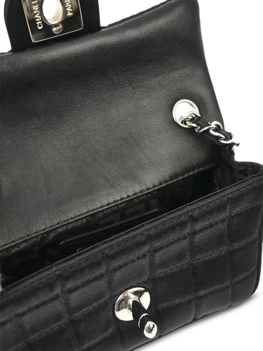 Pre-OwnedCHANEL Pre-Owned2005 Choco Bar shoulder bag