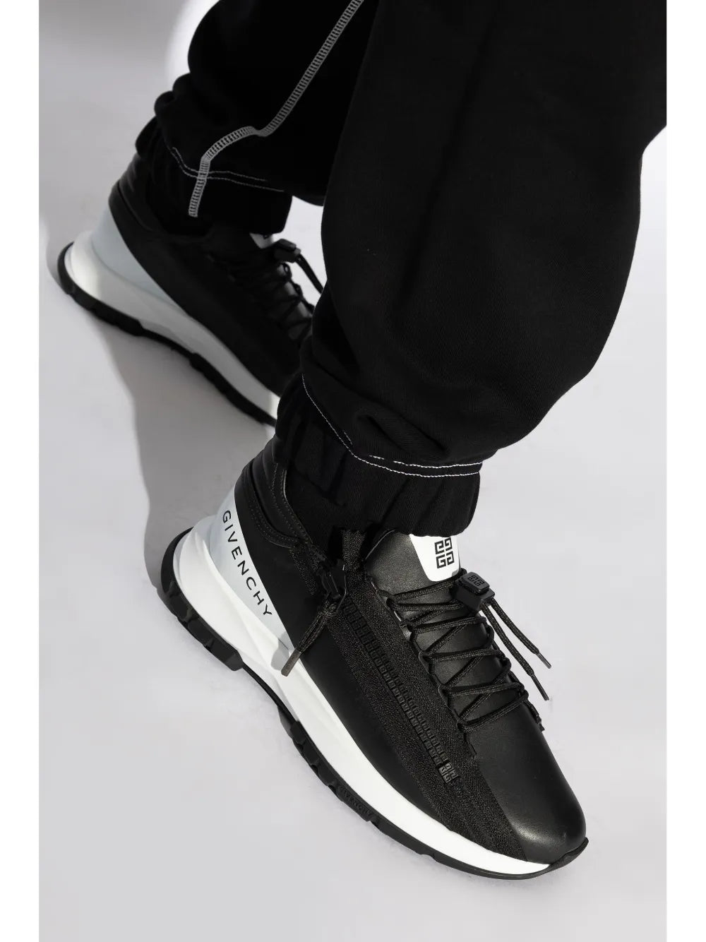 Givenchy Spectre Runner Sneakers