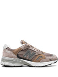 New Balance 920 Sand Navy Sneakers