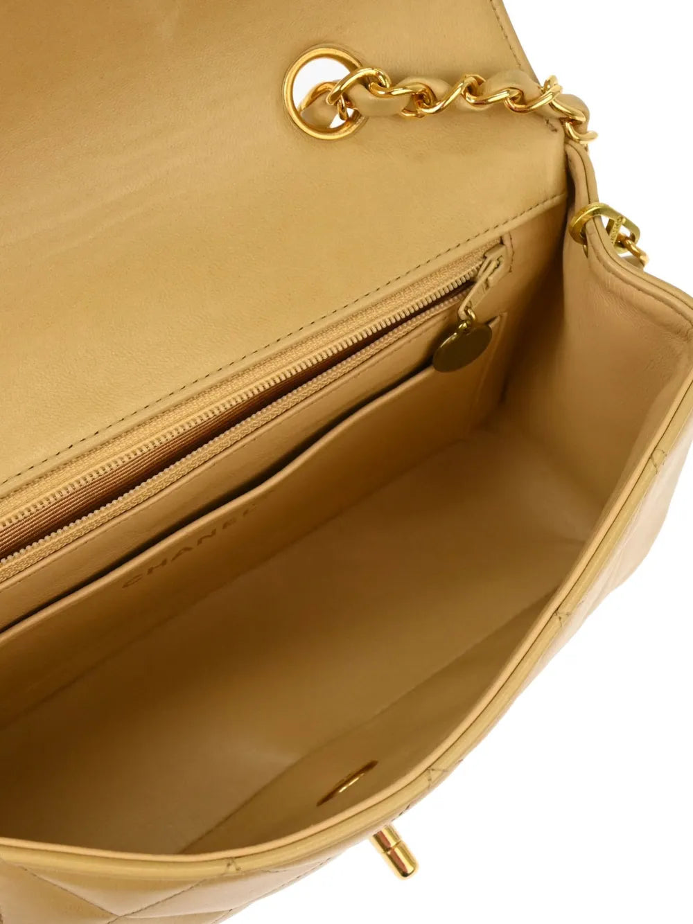 Pre-OwnedCHANEL Pre-Owned1992 small Diana shoulder bag