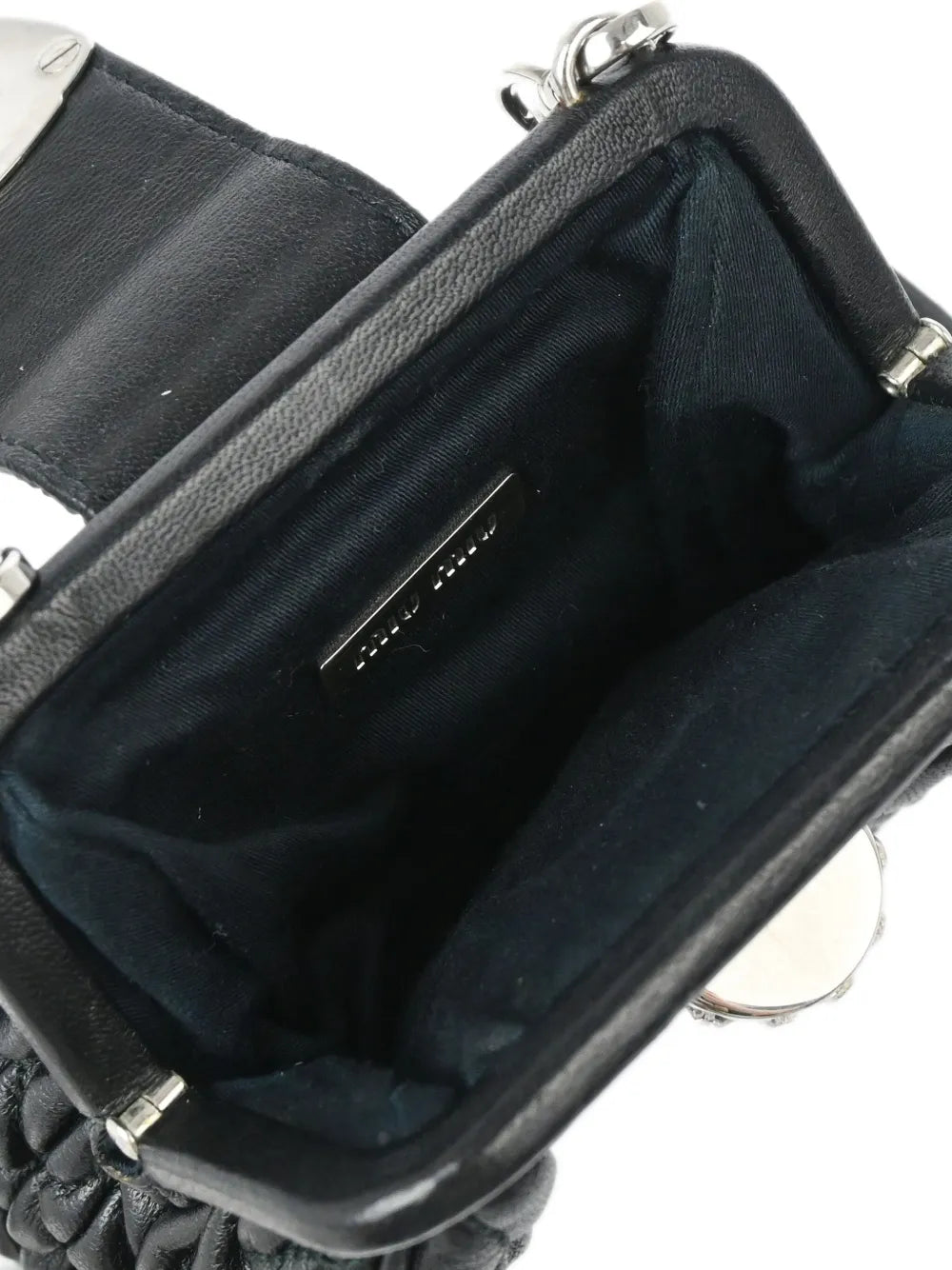 Pre-OwnedMiu Miu Pre-Owned2010s matelass?shoulder bag