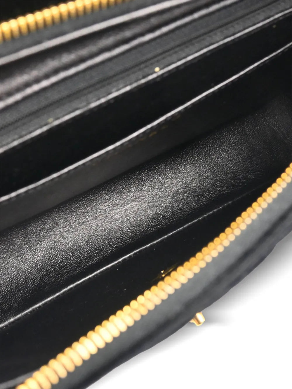 Pre-OwnedCHANEL Pre-Owned1995 velvet flap backpack