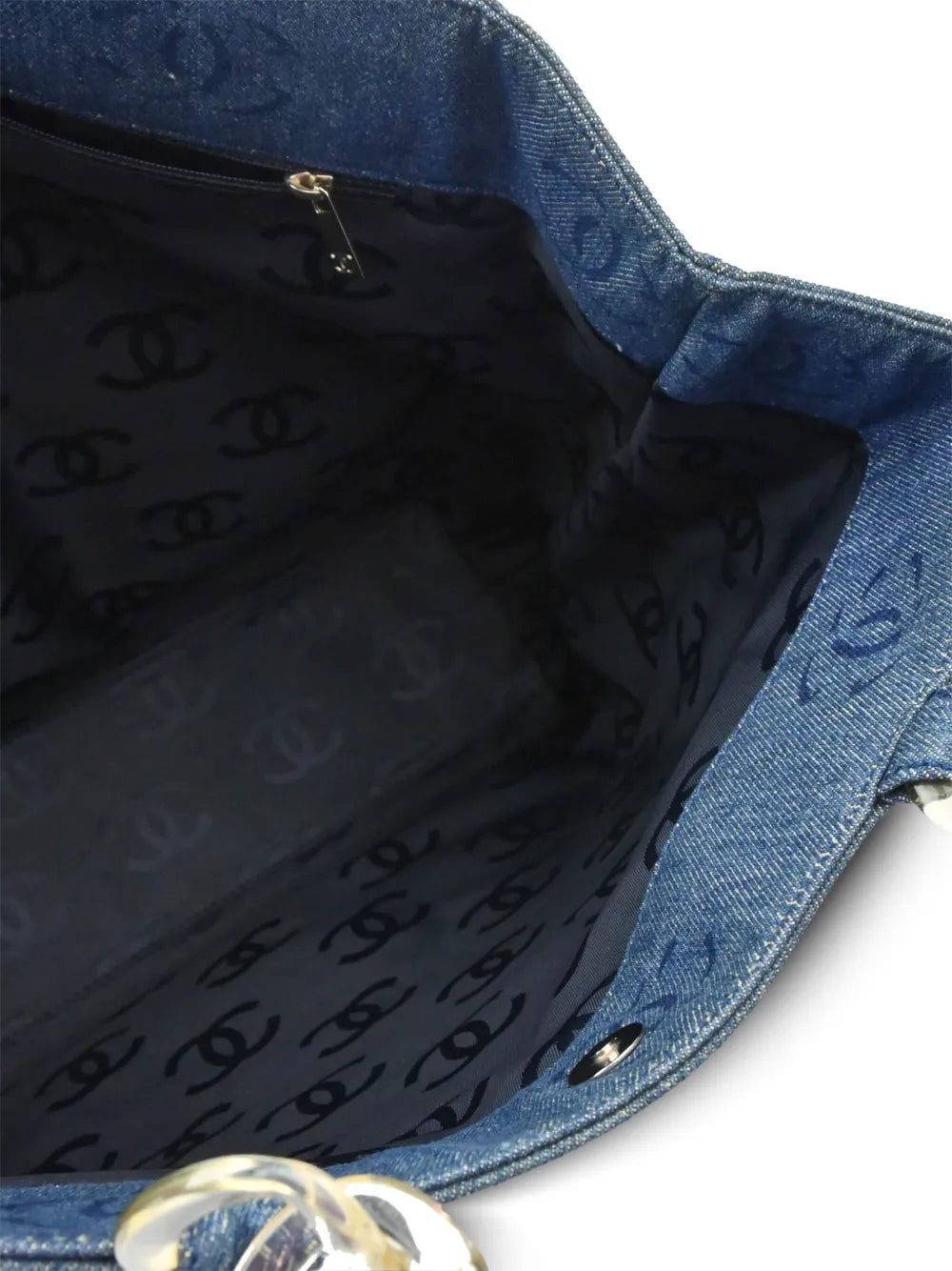 Pre-OwnedCHANEL Pre-Owned2002 CC tote bag