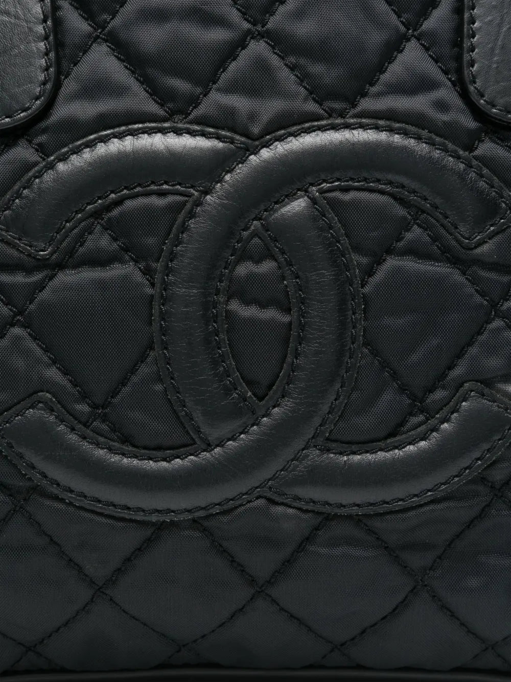 Pre-OwnedCHANEL Pre-Owned2005-2006 CC handbag