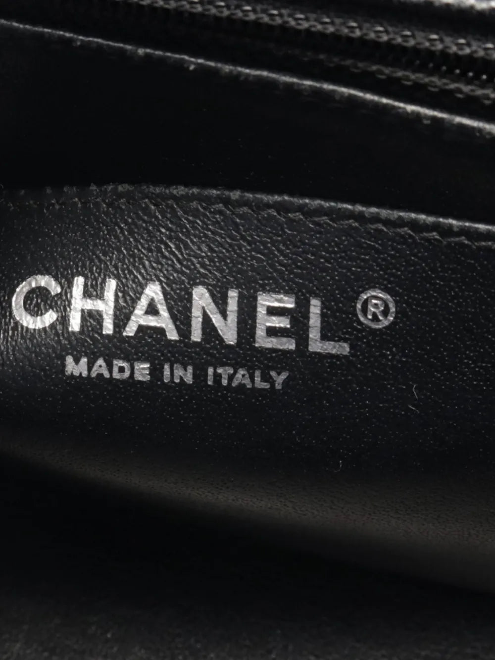 Pre-OwnedCHANEL Pre-Owned2017-2018 mini quilted shoulder bag