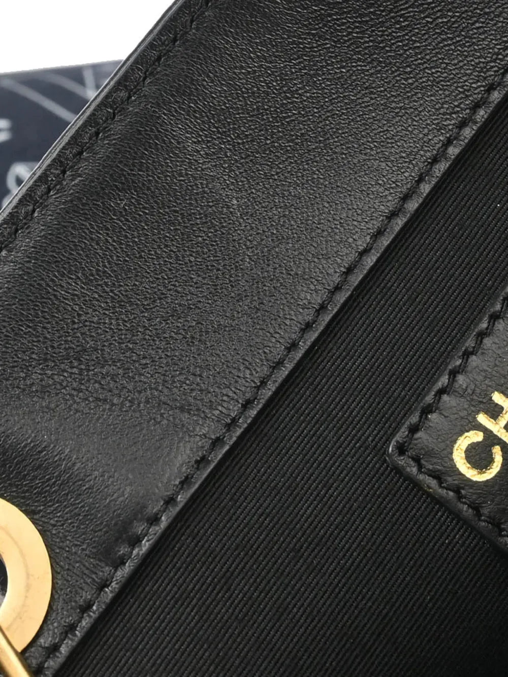 Pre-OwnedCHANEL Pre-Owned2002 Icon tote bag