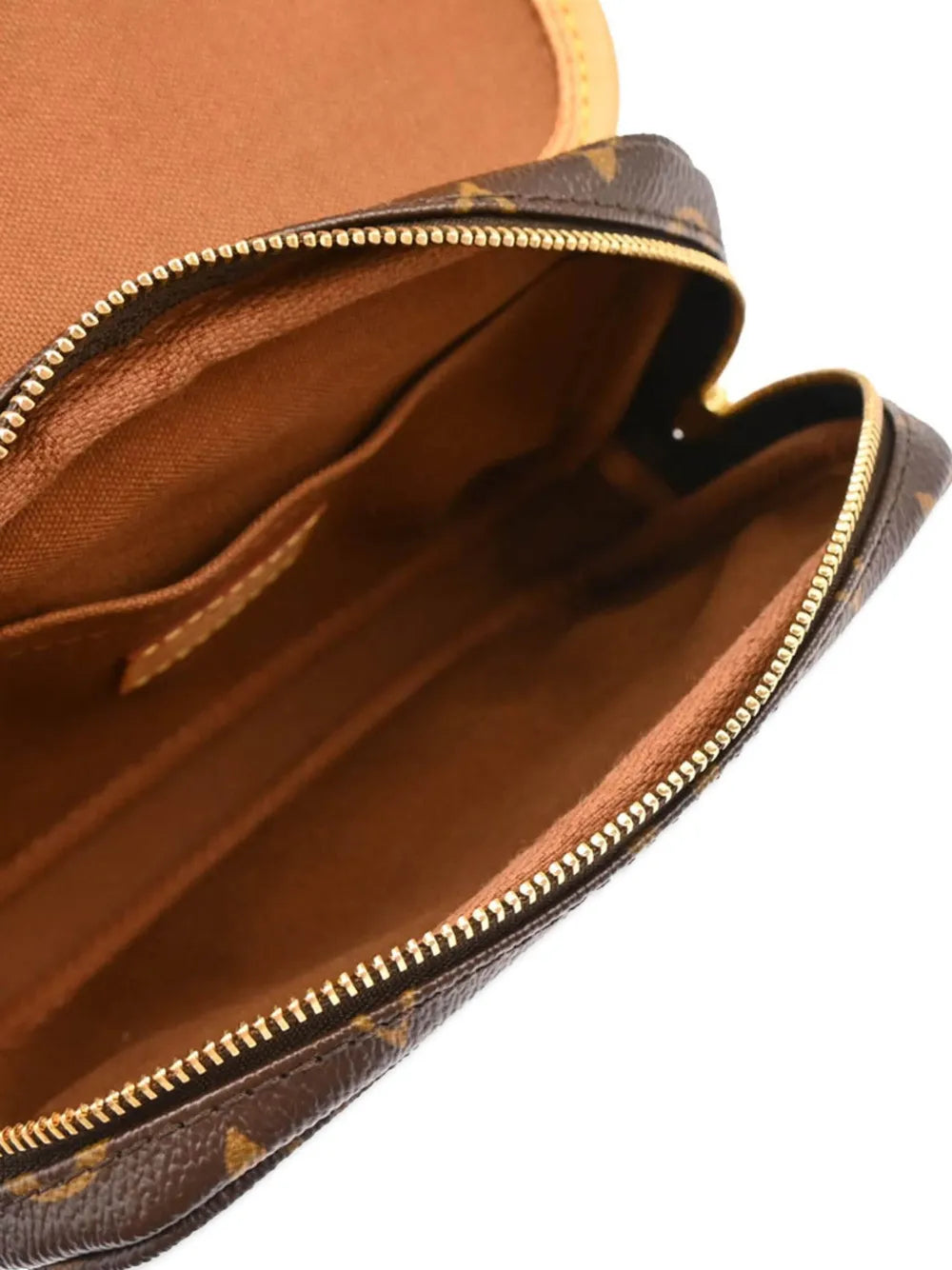 Pre-OwnedLouis Vuitton Pre-Owned2006 Bosphore belt bag