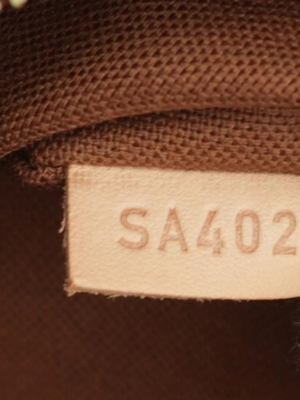 Pre-OwnedLouis Vuitton Pre-Owned2008 Batignolles Horizontal tote bag