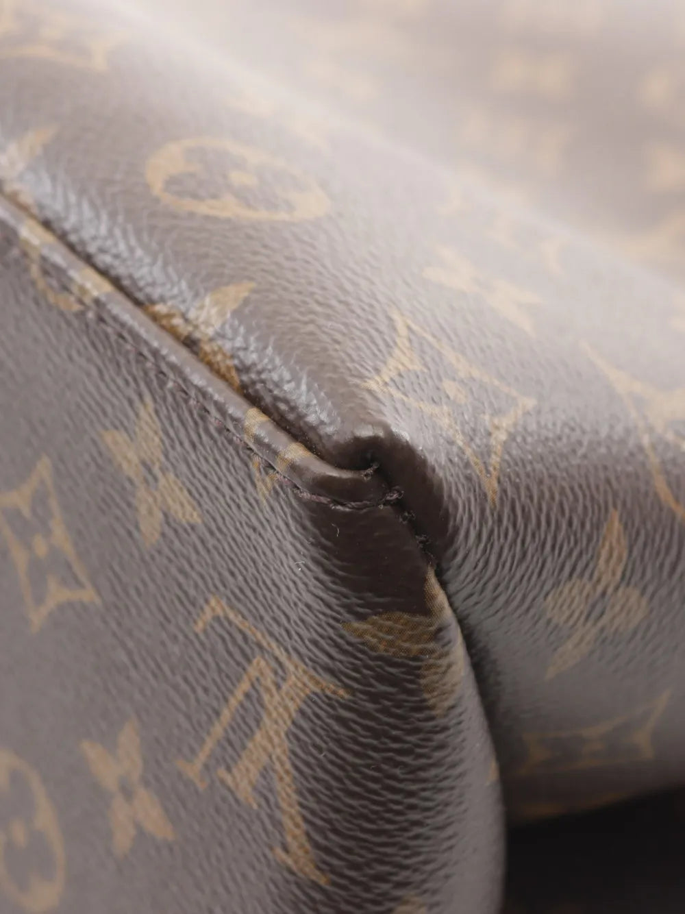 Pre-OwnedLouis Vuitton Pre-Owned2021s Petit Palais Monogram handbag