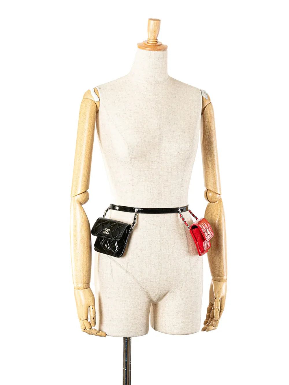 Pre-OwnedCHANEL Pre-Owned2019 Mini Patent in Love Double Flap belt bag