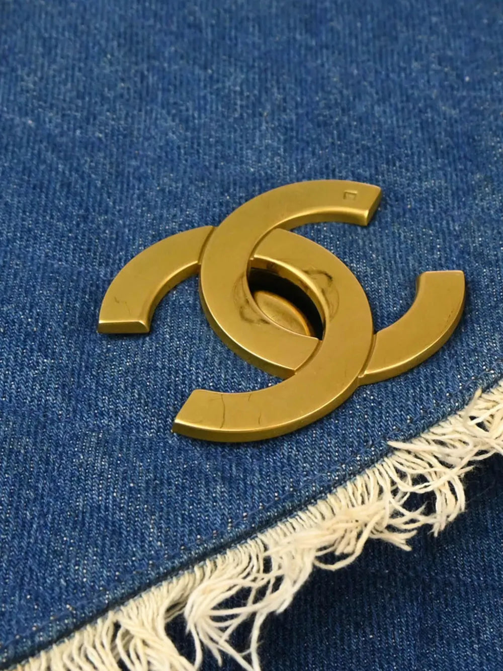 Pre-OwnedCHANEL Pre-Owned1992 CC shoulder bag