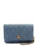 Pre-OwnedCHANEL Pre-Owned2021 CC turn-lock wallet-on-chain