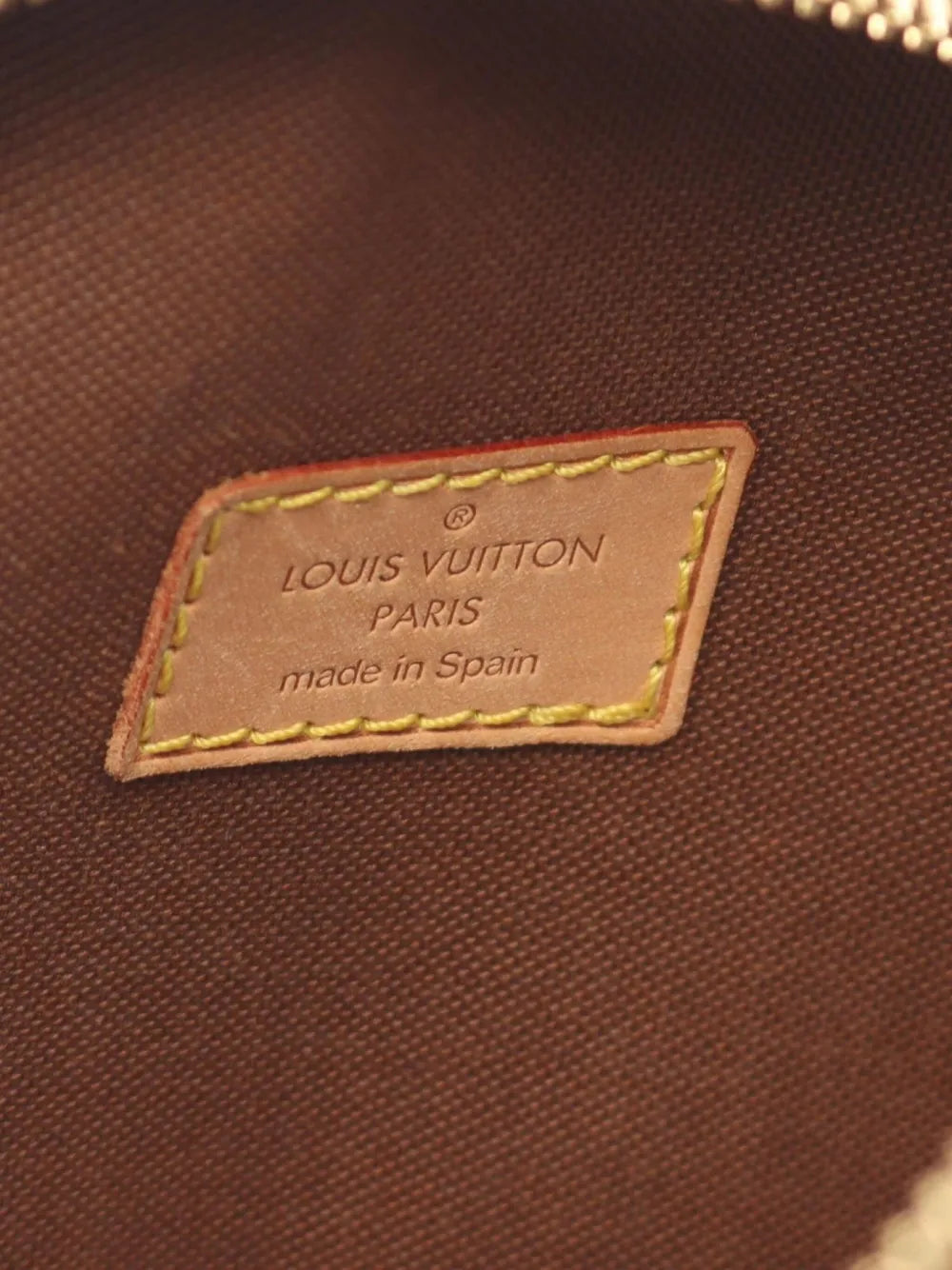 Pre-OwnedLouis Vuitton Pre-Owned2002 Pochette Ganju belt bag
