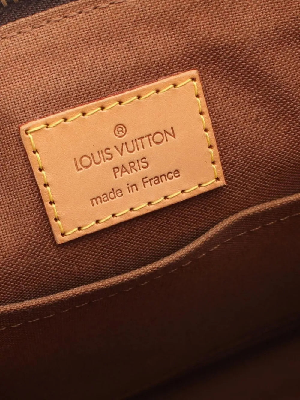 Pre-OwnedLouis Vuitton Pre-Owned2005 Popincourt handbag