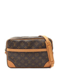 Pre-OwnedLouis Vuitton Pre-Owned2004 Trocadero 27 shoulder bag