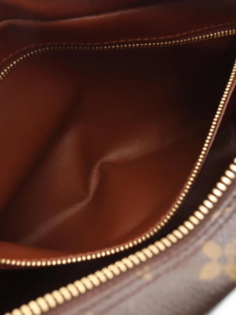 Pre-OwnedLouis Vuitton Pre-Owned2004 Trocadero 27 shoulder bag