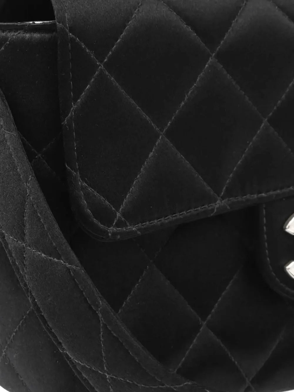 Pre-OwnedCHANEL Pre-Owned1997 mini Classic Flap square handbag