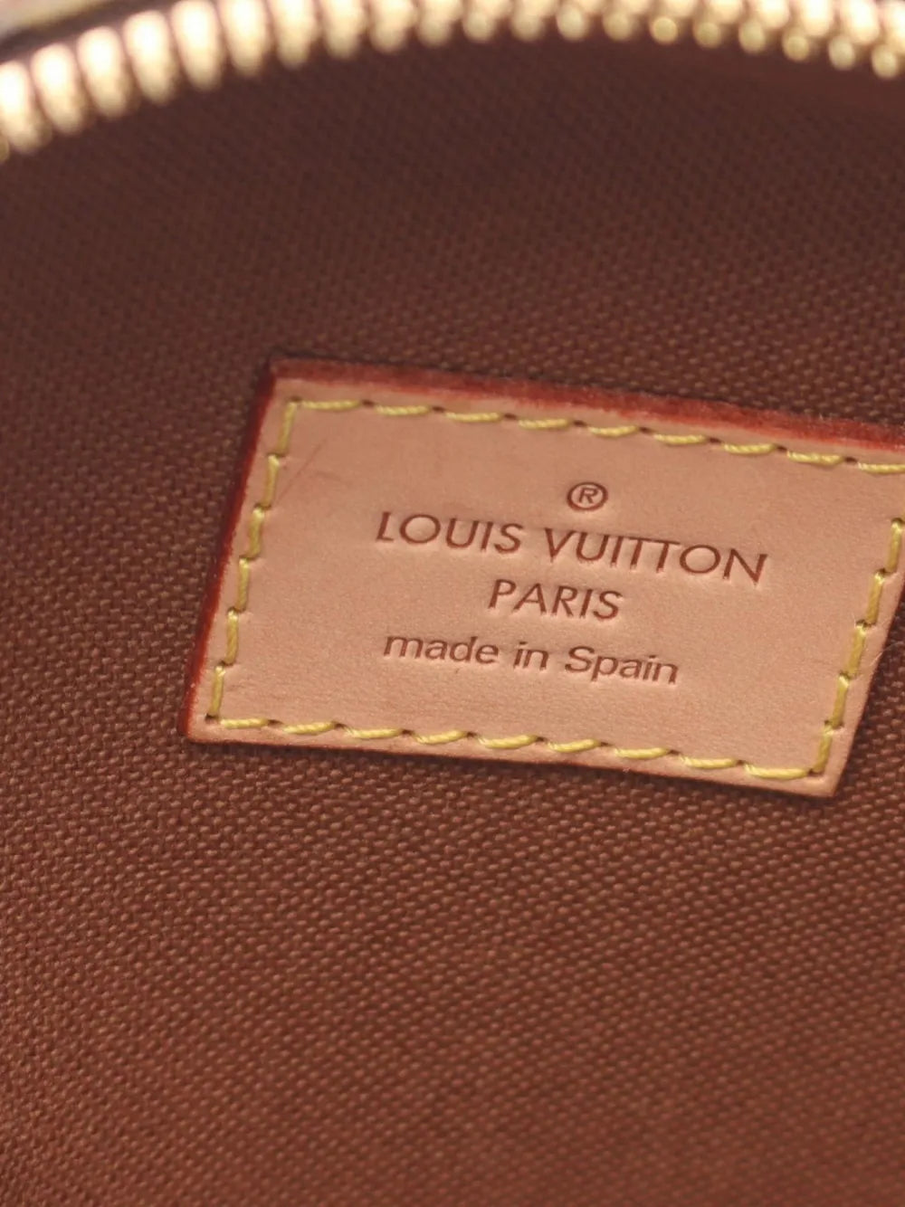 Pre-OwnedLouis Vuitton Pre-Owned2010 Pochette Ganju cross body bag