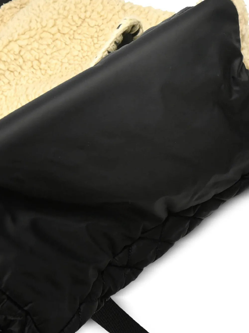 Pre-OwnedCHANEL Pre-Owned2018 shearling CC backpack