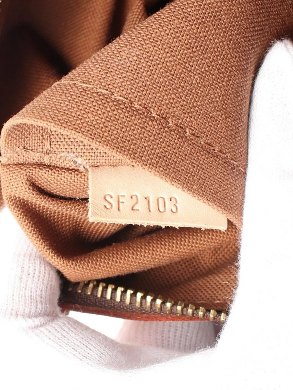 Pre-OwnedLouis Vuitton Pre-Owned2013 Odeon PM shoulder bag