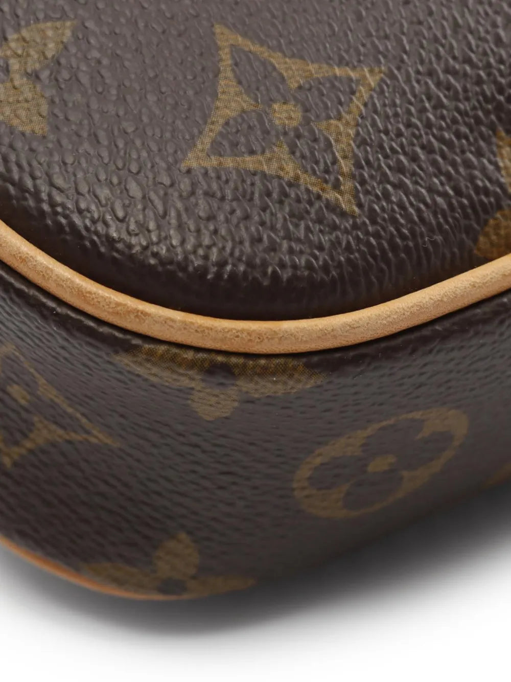 Pre-OwnedLouis Vuitton Pre-Owned2004 Ganju messenger bag