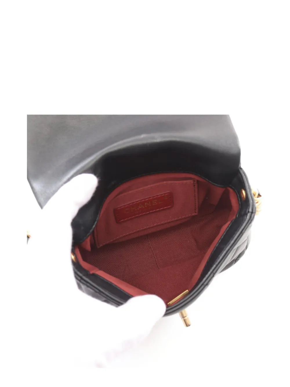 Pre-OwnedCHANEL Pre-Owned2021 Matelasse chain shoulder bag