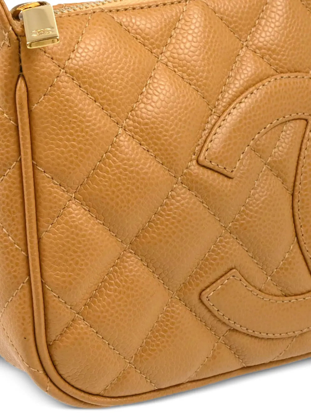 Pre-OwnedCHANEL Pre-Owned2003 diamond-quilted handbag