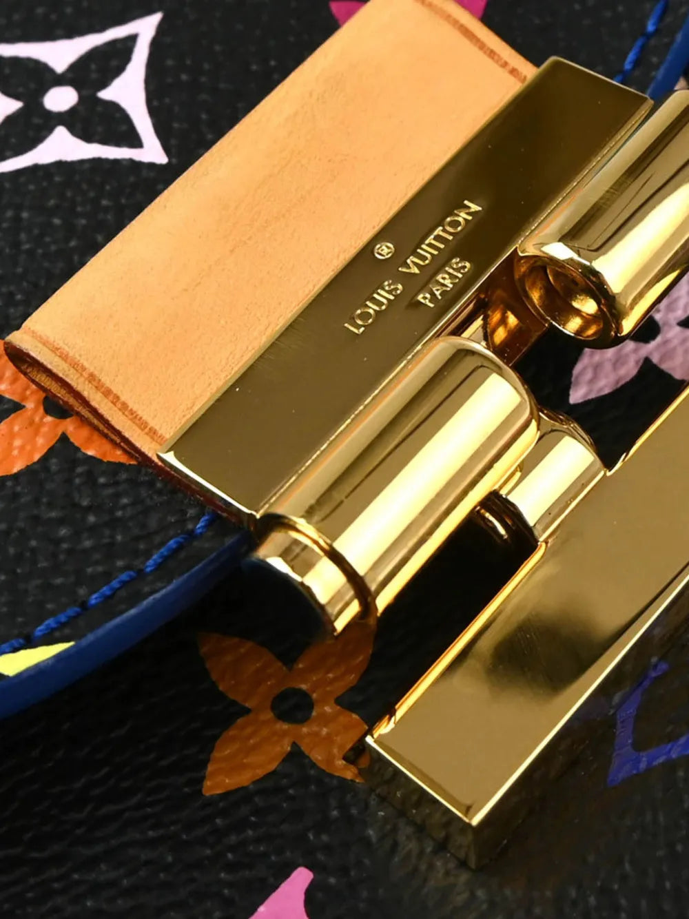 Pre-OwnedLouis Vuitton Pre-Ownedx Takashi Murakami 2017 Heartbreaker shoulder bag
