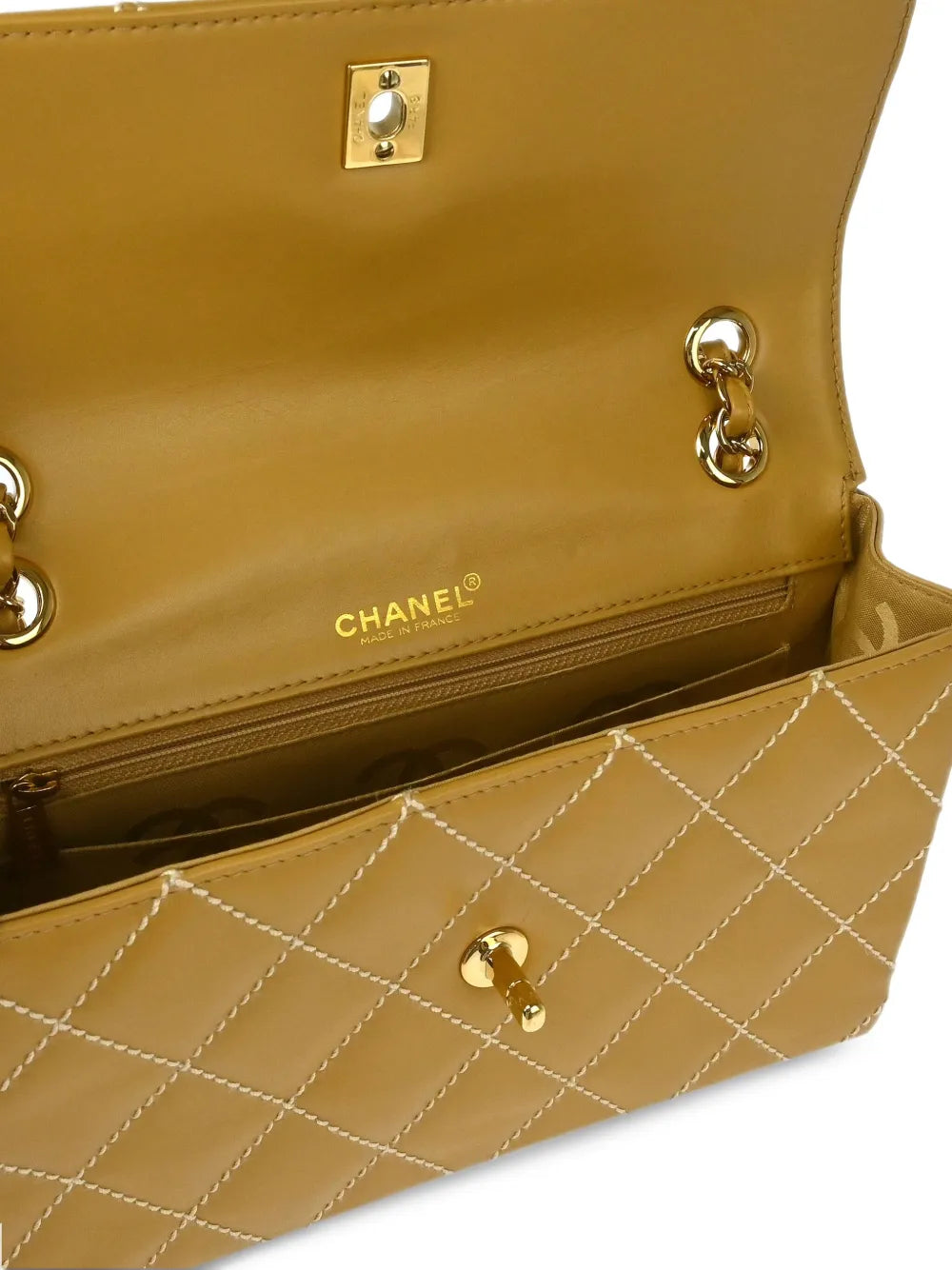 Pre-OwnedCHANEL Pre-Owned2002 Wild Stitch Straight Flap shoulder bag