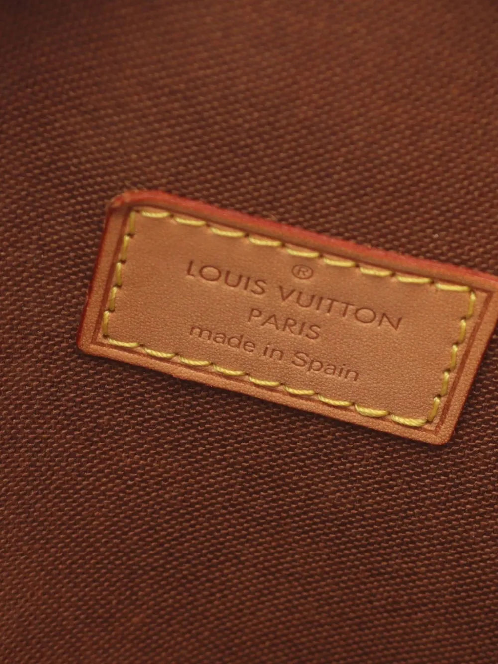 Pre-OwnedLouis Vuitton Pre-Owned2004 Pochette Ganju shoulder bag