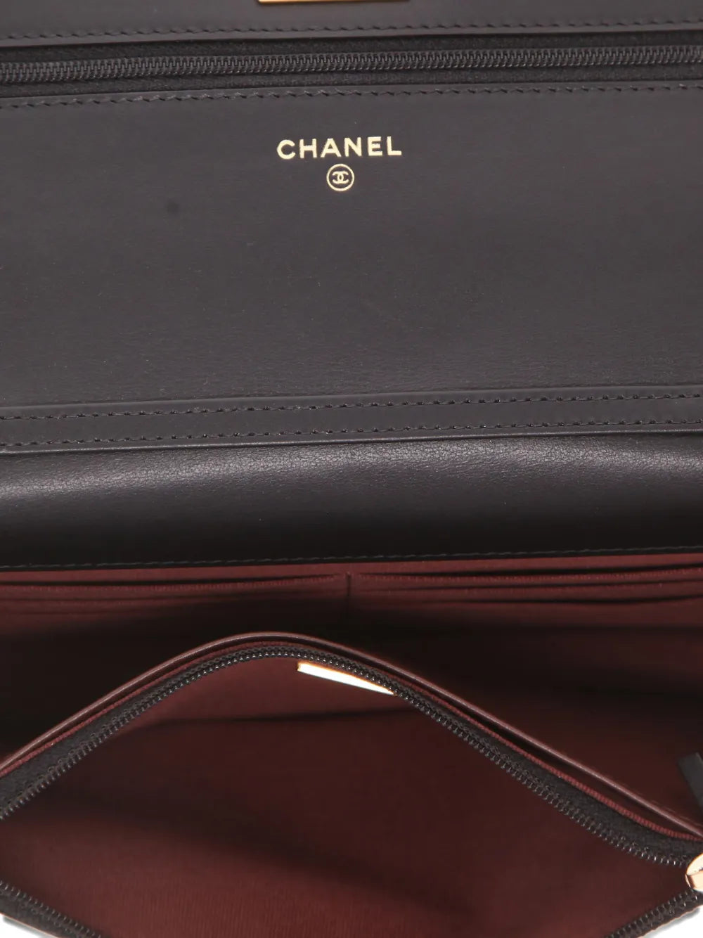 Pre-OwnedCHANEL Pre-Ownedchevron-quilted shoulder bag