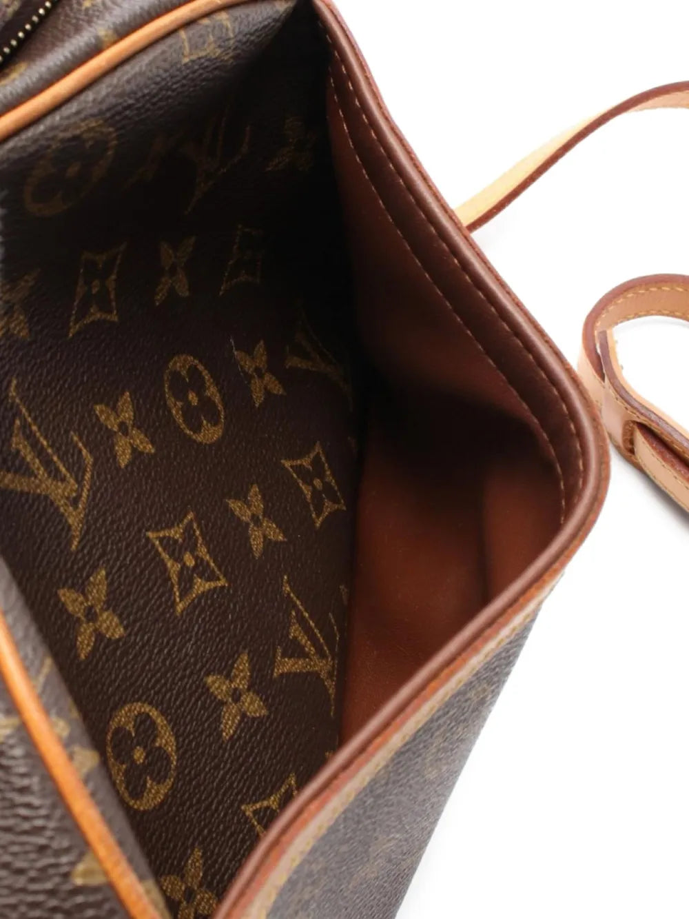 Pre-OwnedLouis Vuitton Pre-Owned2003 Blois cross body bag