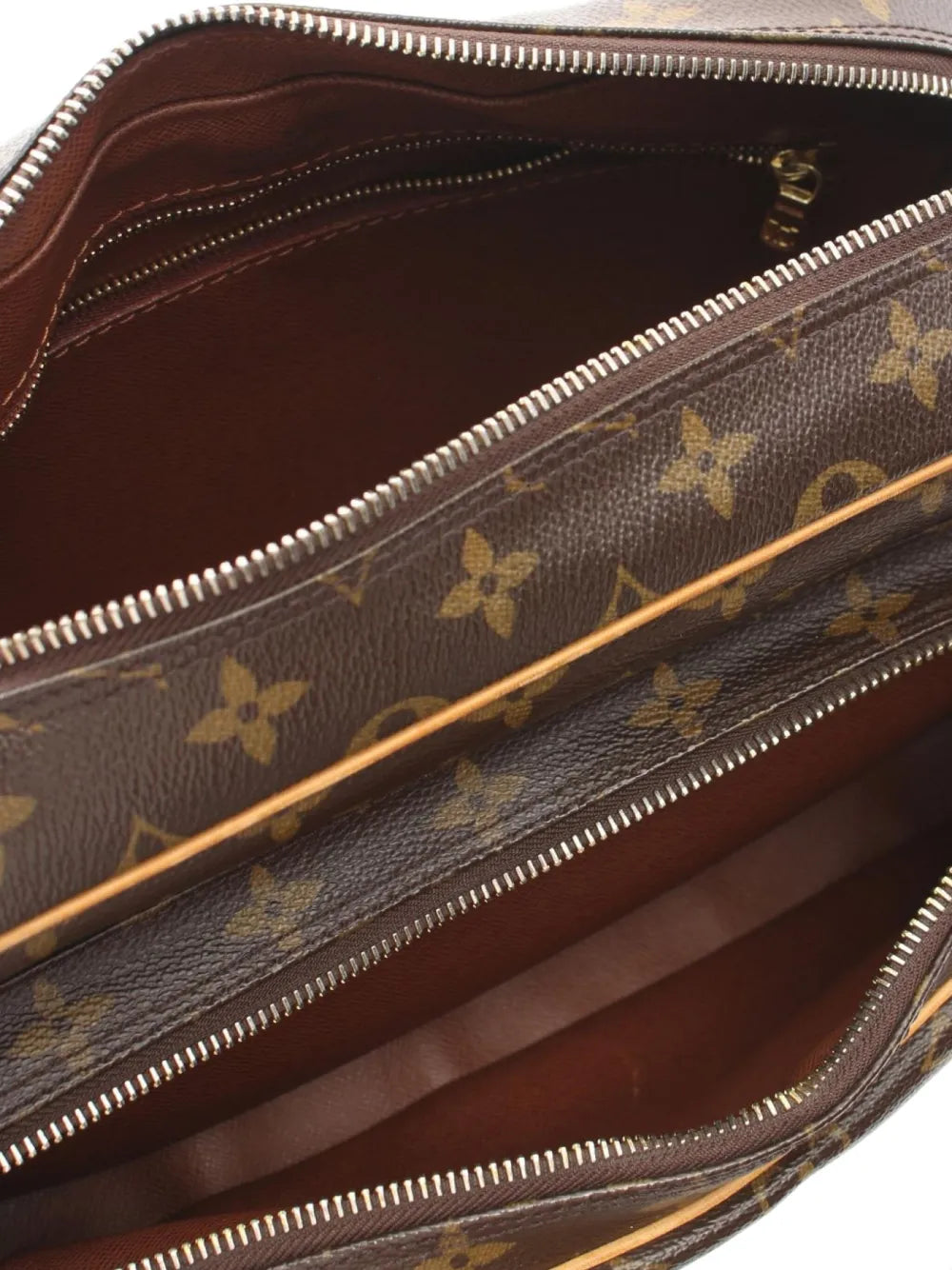 Pre-OwnedLouis Vuitton Pre-Owned2004 Nile shoulder bag