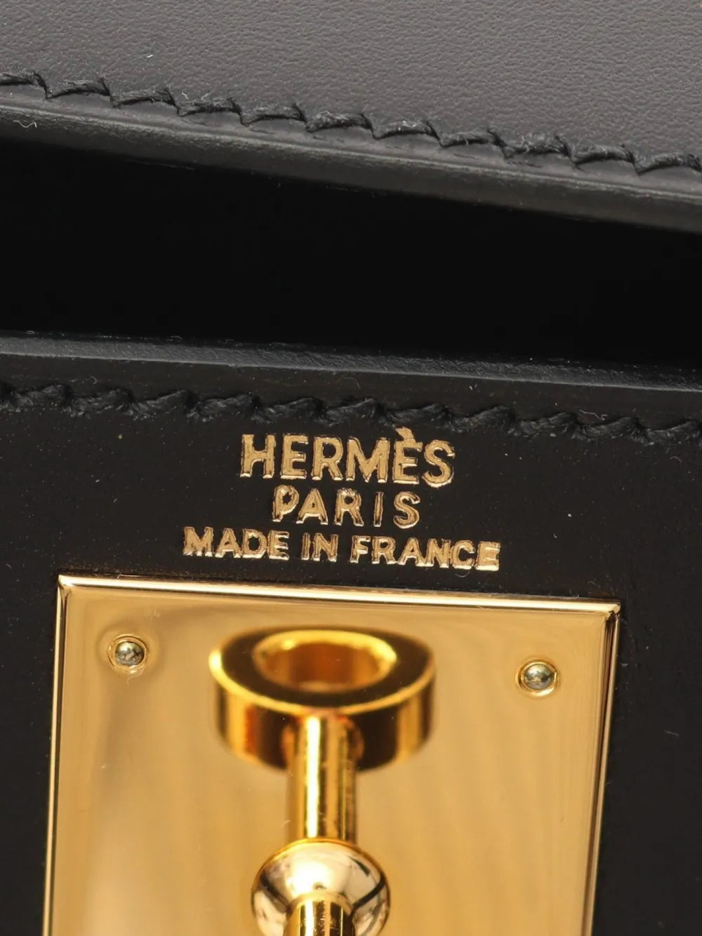 Pre-OwnedHermre-Owned2002 Kelly 28 handbag
