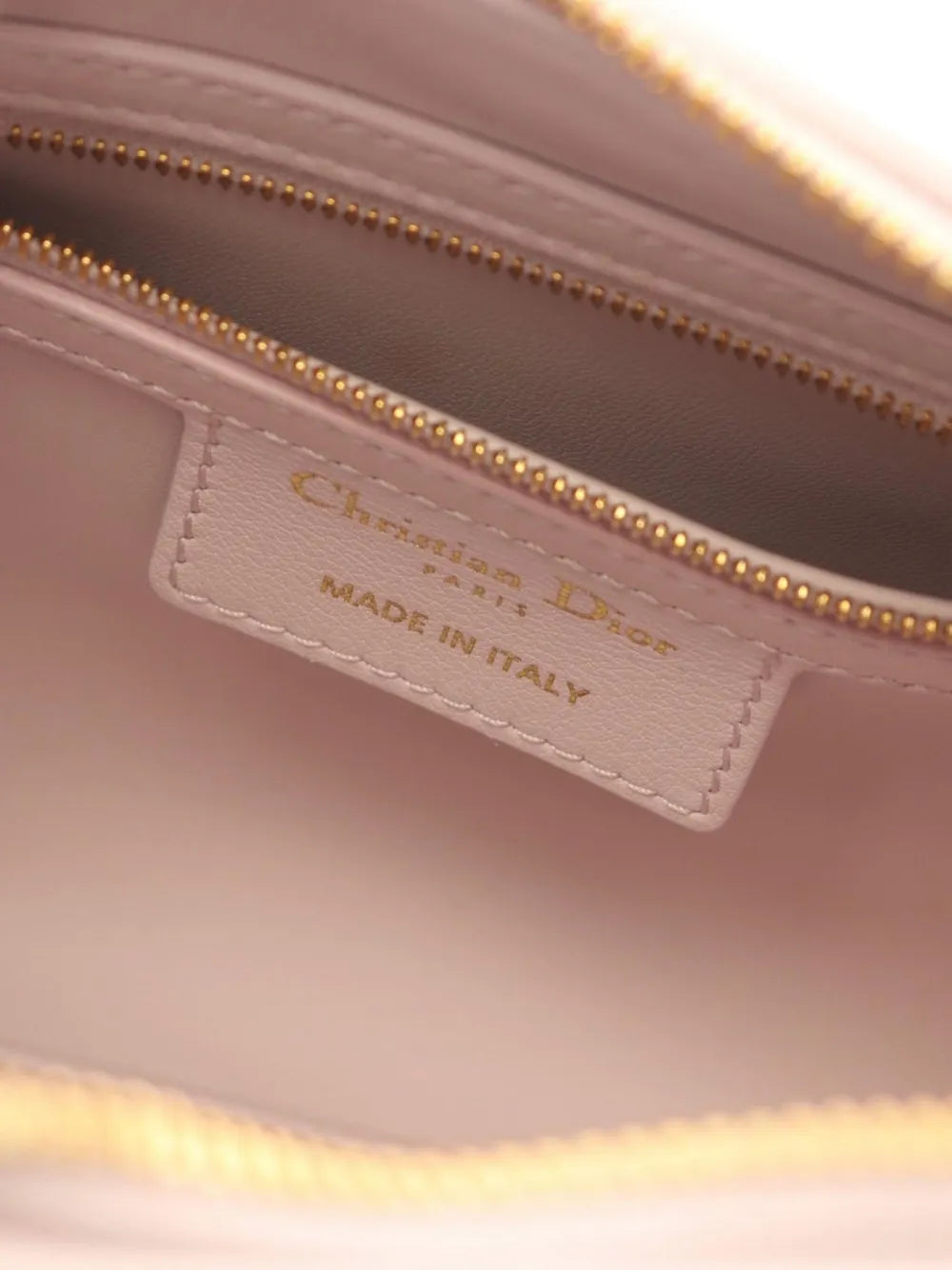Pre-OwnedChristian Dior Pre-Owned2010 Groove 20 handbag