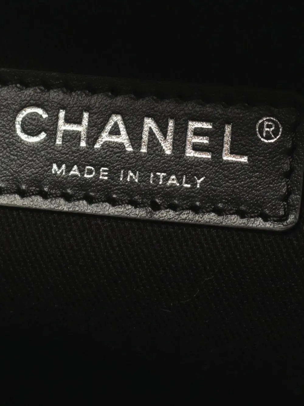 Pre-OwnedCHANEL Pre-Owned2021 Deauville Bowling shoulder bag