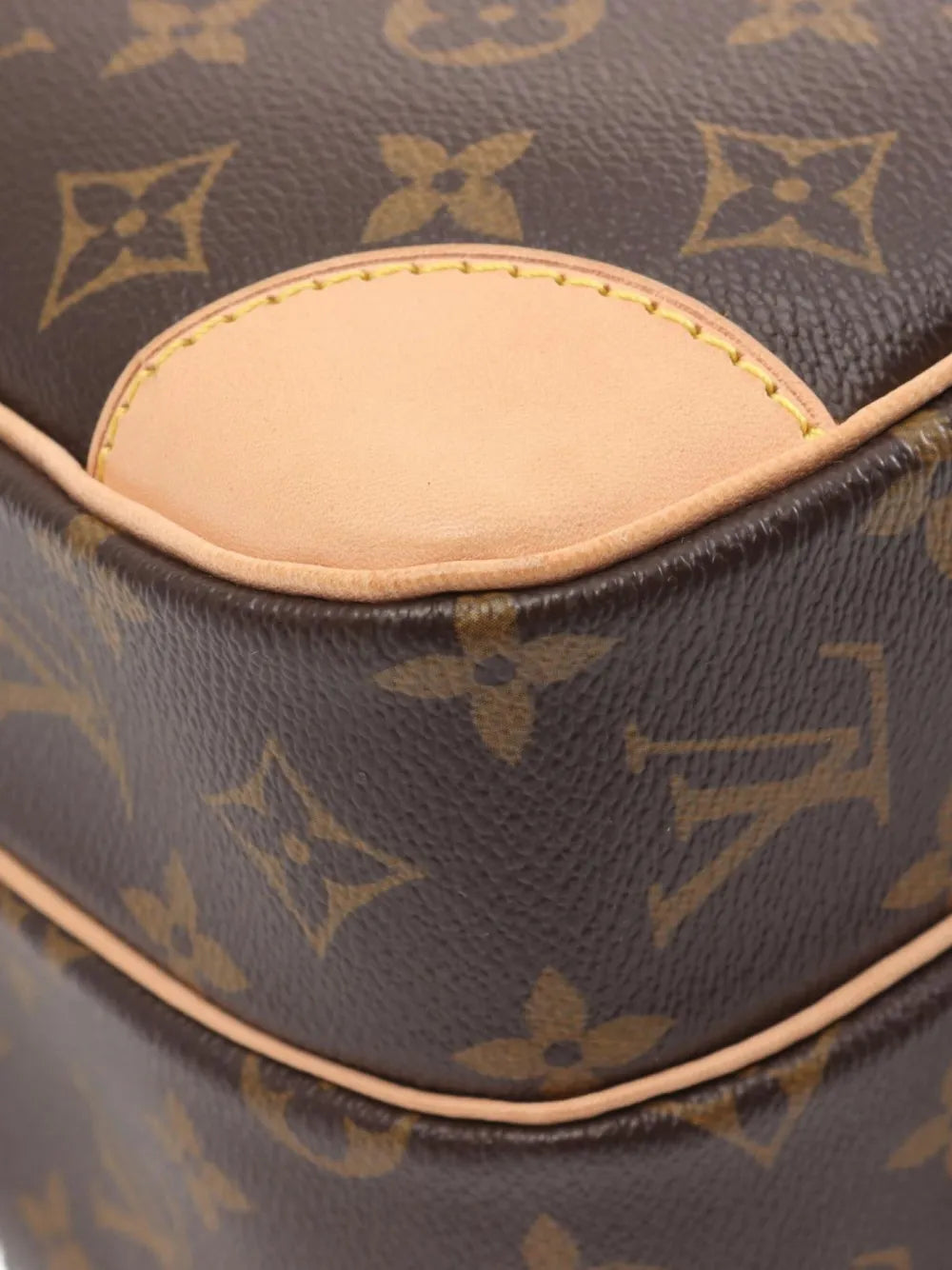Pre-OwnedLouis Vuitton Pre-Owned2009 Nile shoulder bag