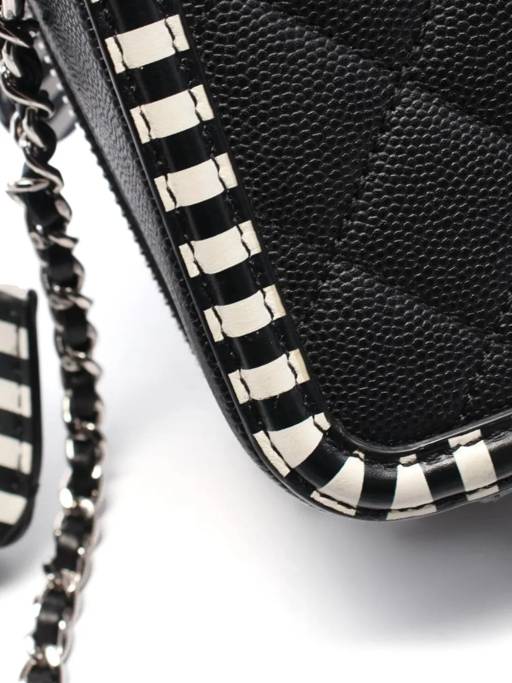 Pre-OwnedCHANEL Pre-Owned2019 CC Figley vanity bag