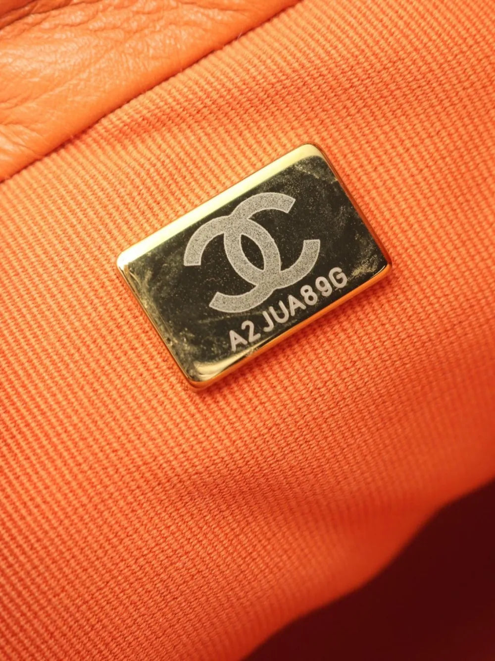 Pre-OwnedCHANEL Pre-Owned2021 interlocking CC-logo backpack