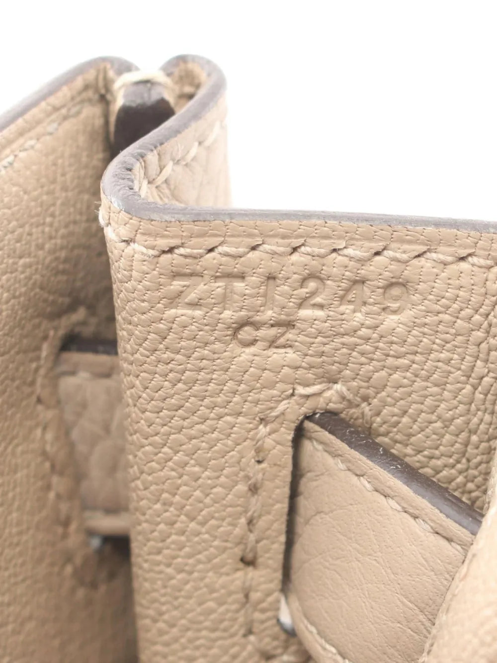 Pre-OwnedHermre-Owned2021 Kelly 28 Sellier two-way handbag